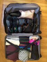Hogyan pakoljunk a bőröndbe repülős utazásnál